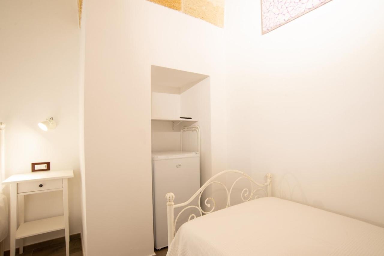 Sun House Rooms Polignano a Mare Esterno foto