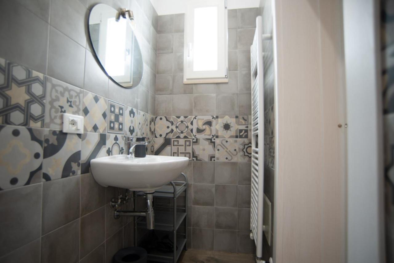 Sun House Rooms Polignano a Mare Esterno foto