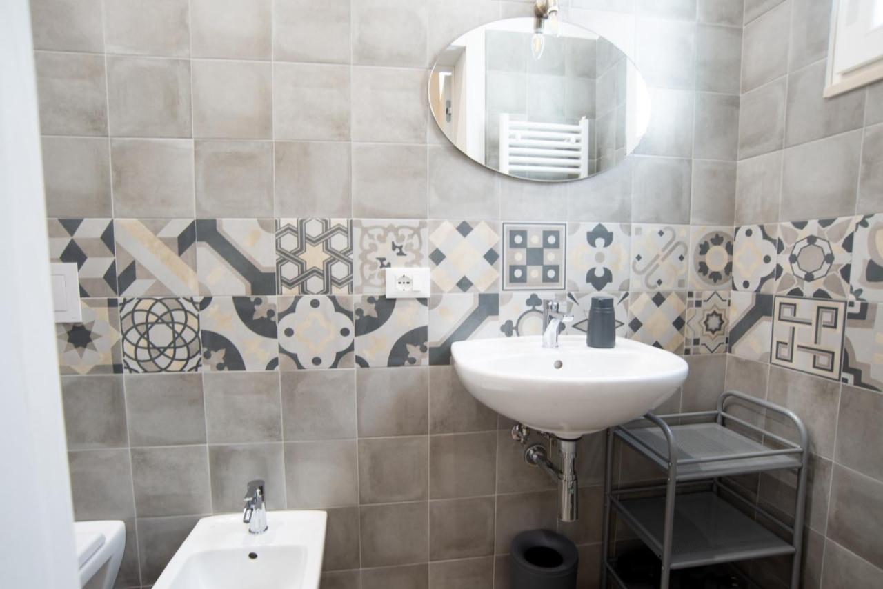 Sun House Rooms Polignano a Mare Esterno foto